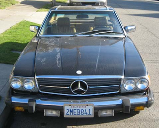 Illustration for article titled 1982 Mercedes-Benz 380SL